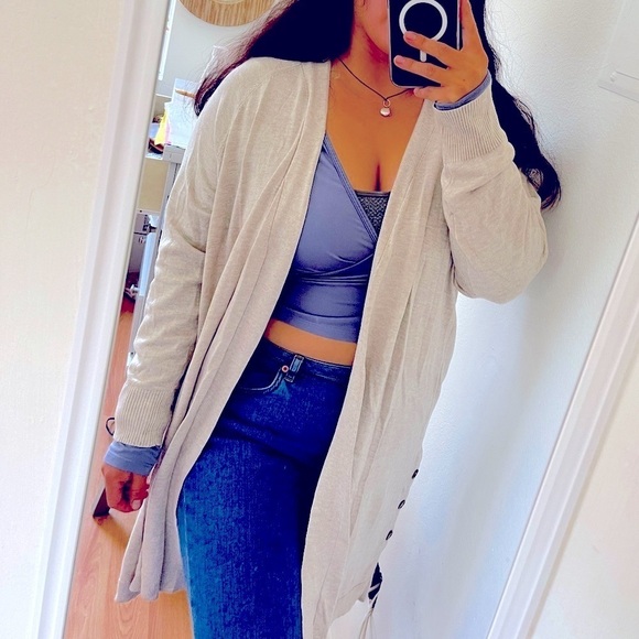 89th and Madison open cardigan - Picture 2 of 6